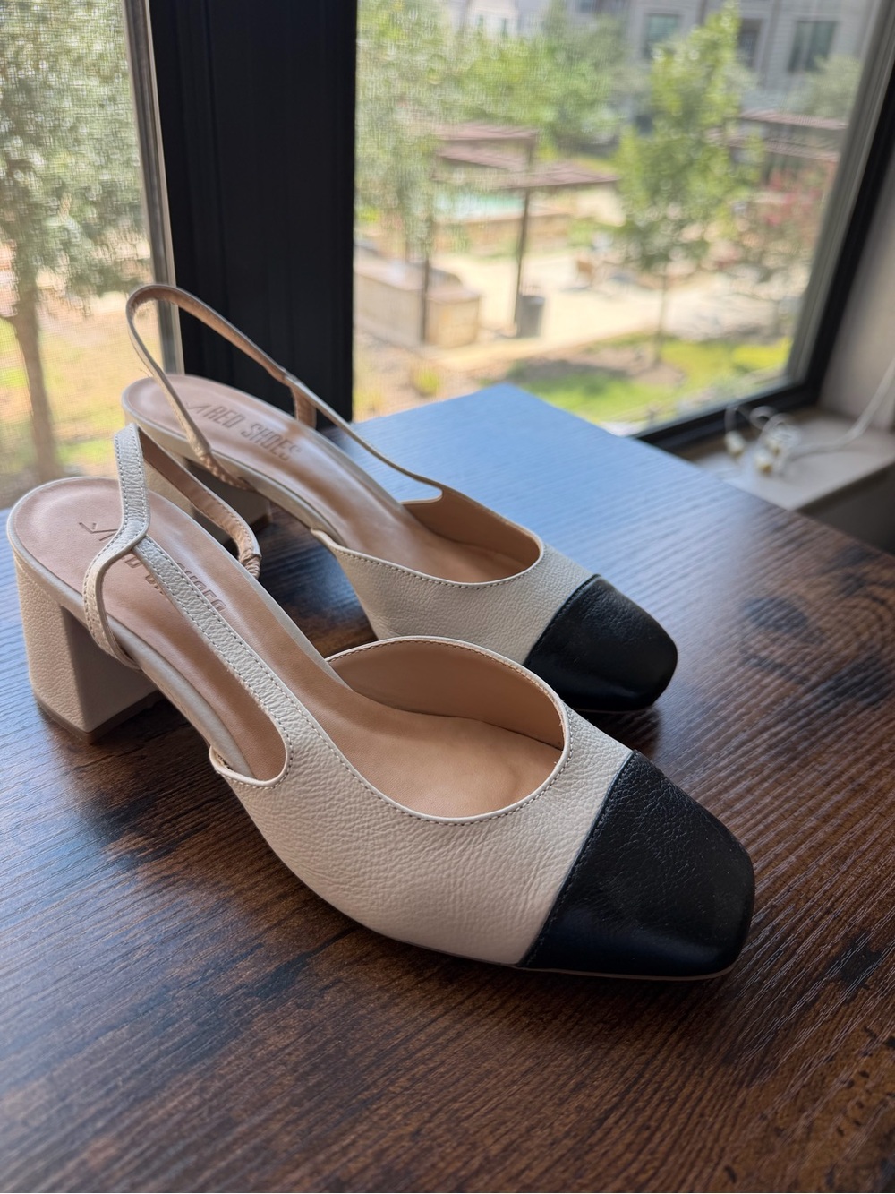 Two-Tone Slingback Block Heel in Cream and Black
